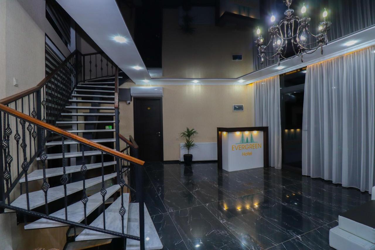 Hotel Evergreen Borjomi Bagian luar foto