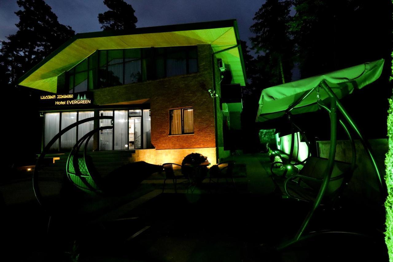 Hotel Evergreen Borjomi Bagian luar foto