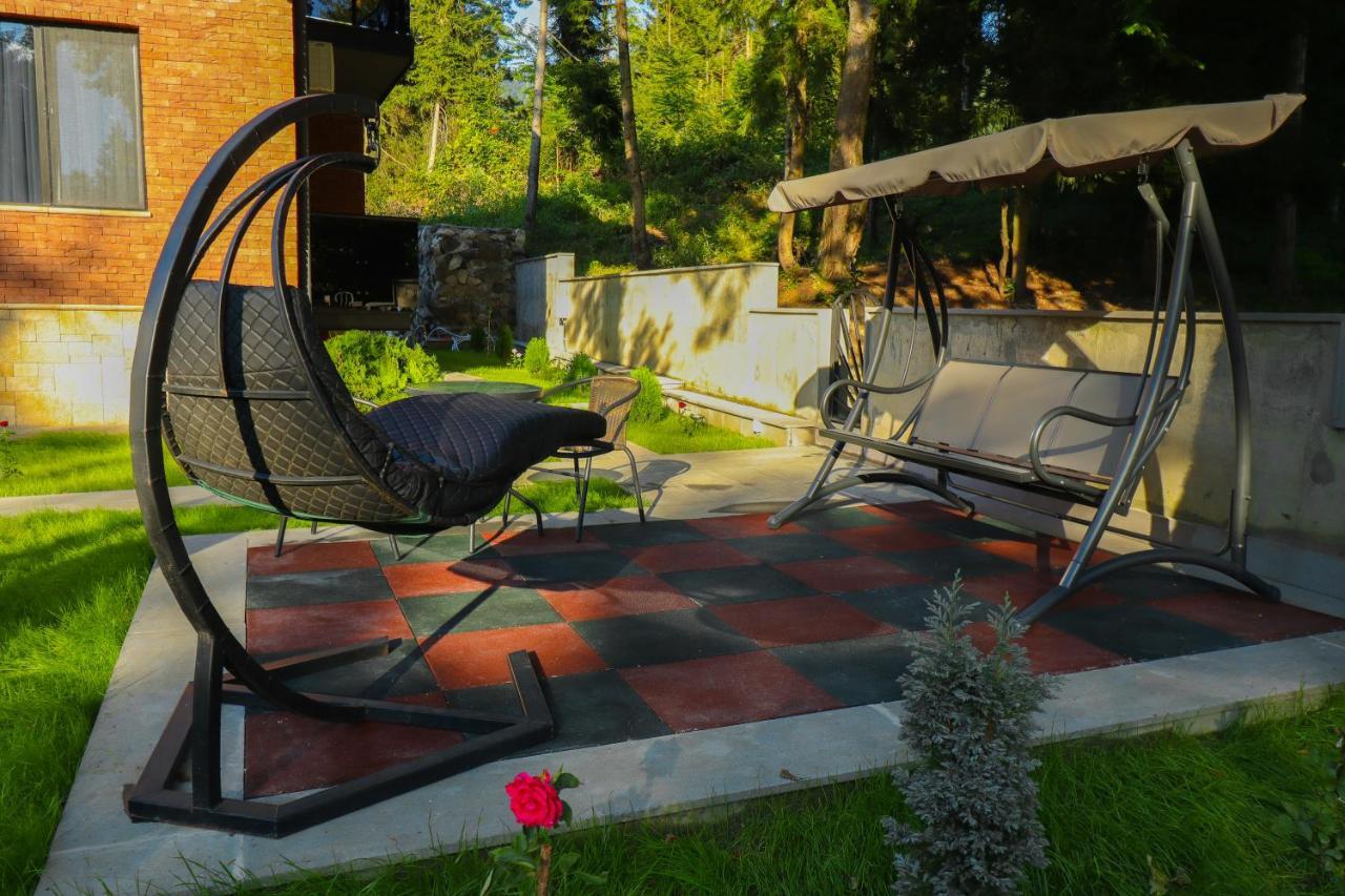 Hotel Evergreen Borjomi Bagian luar foto