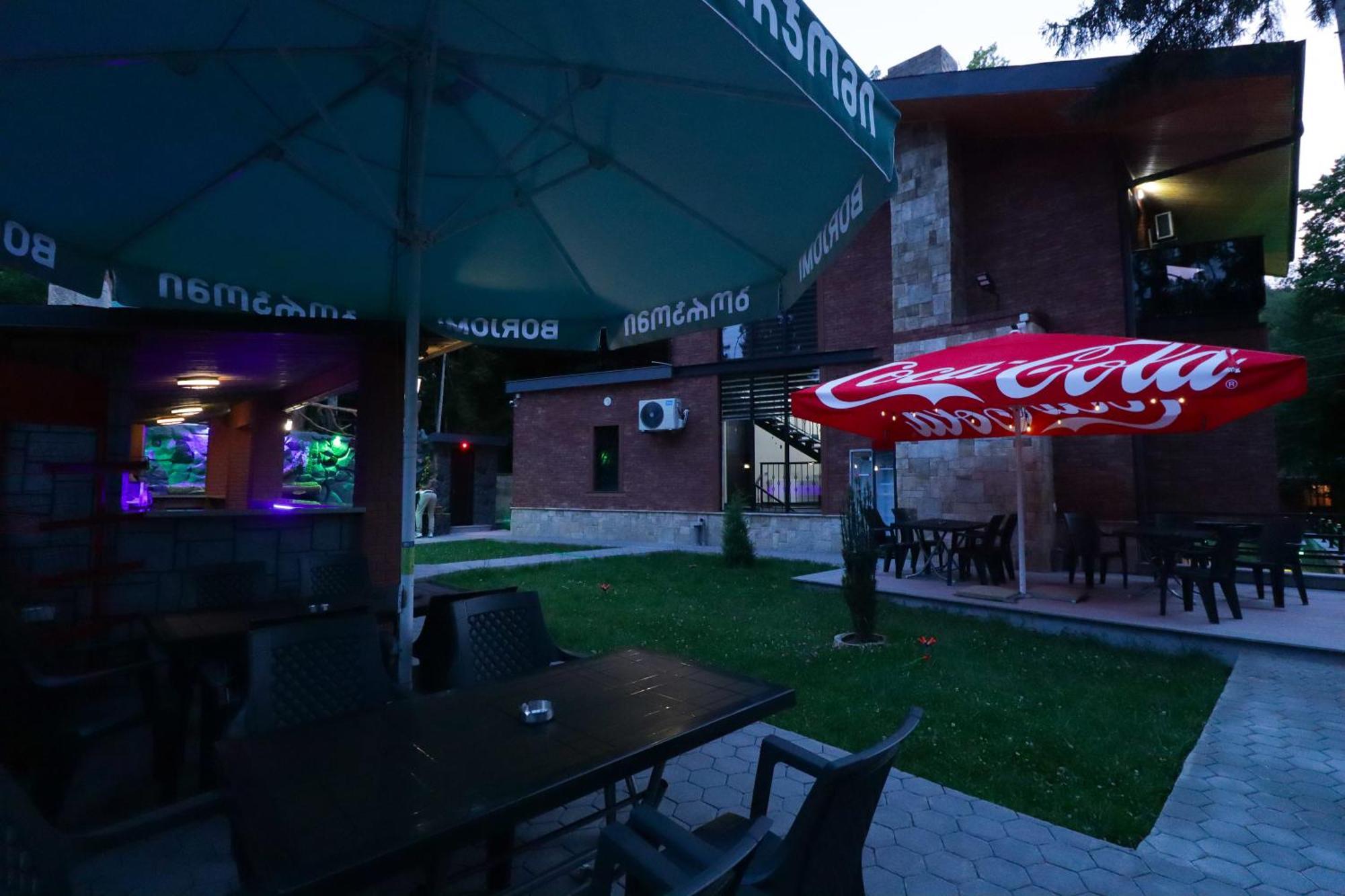 Hotel Evergreen Borjomi Bagian luar foto